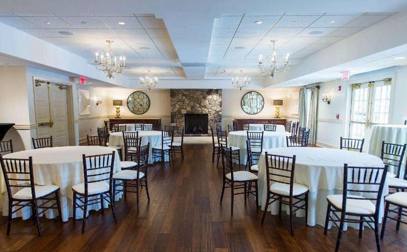 Bedford Village Inn Extérieur photo