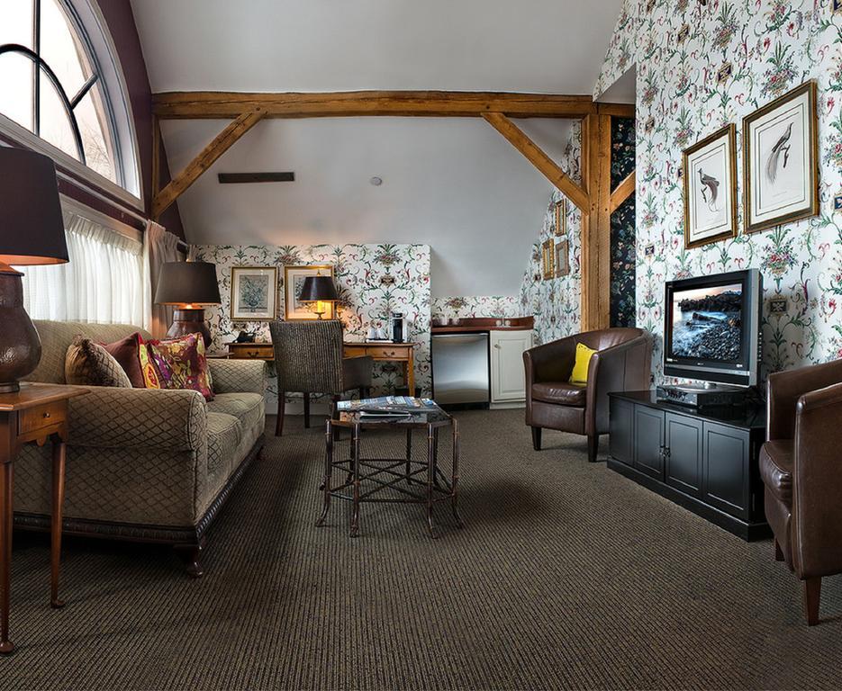 Bedford Village Inn Extérieur photo
